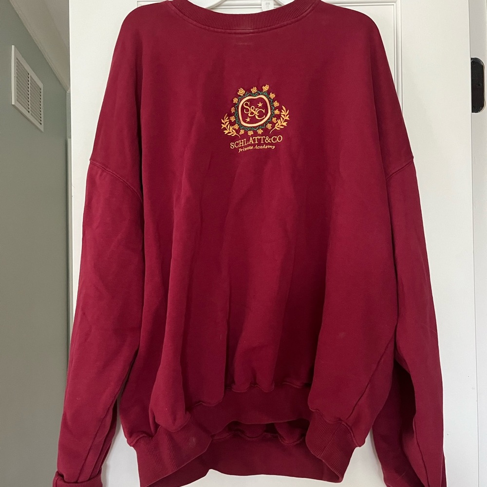 Crew neck sweatshirt